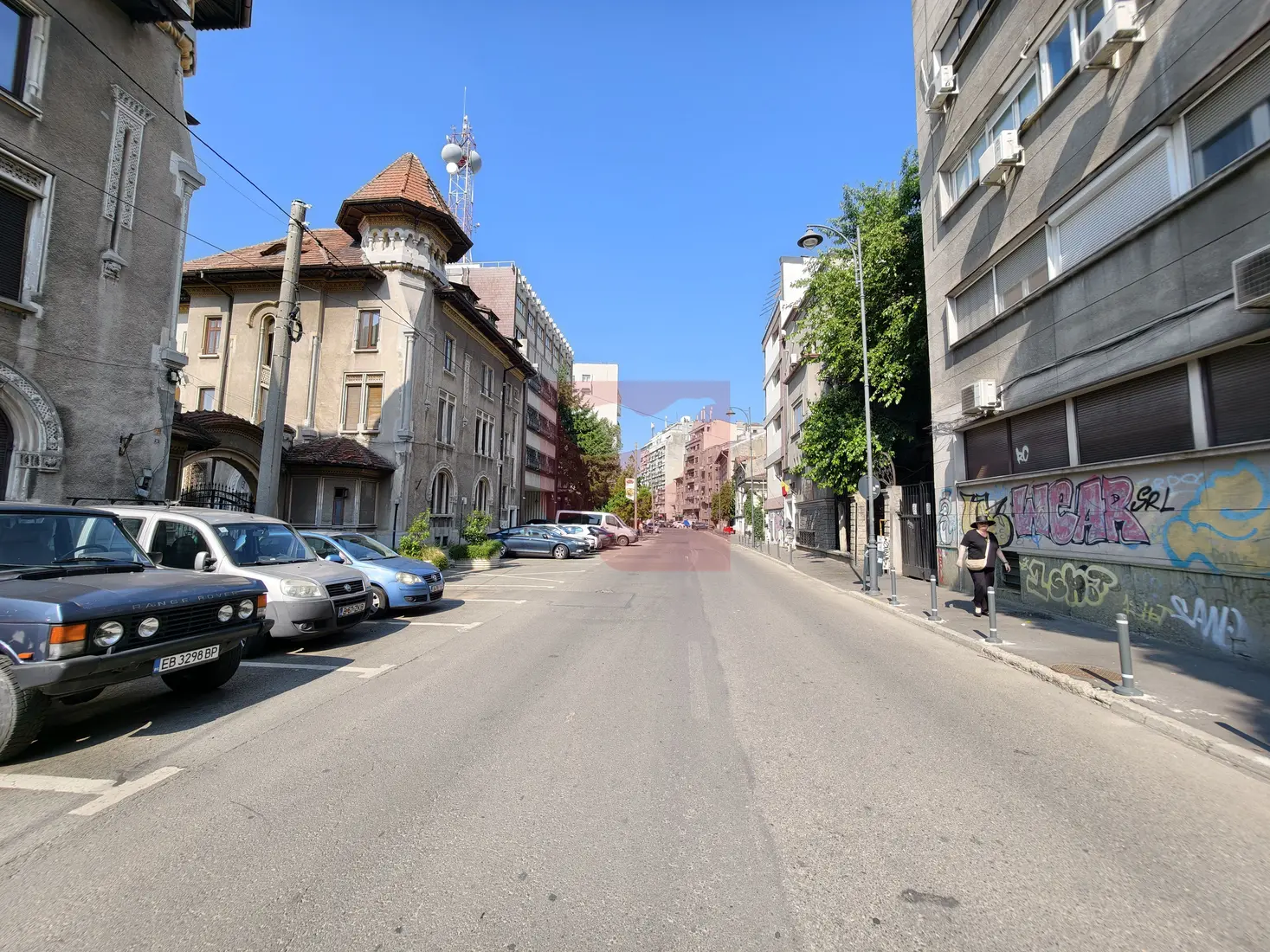Descriere miniatură 12