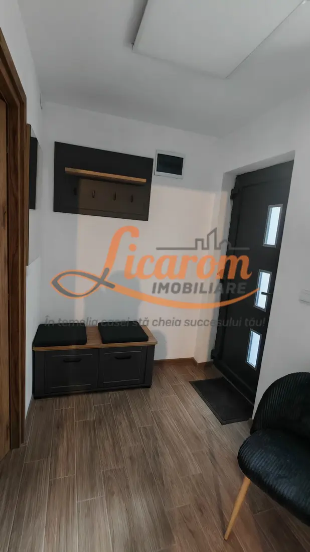 Descriere miniatură 2