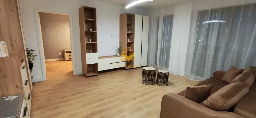 Descriere miniatură 2