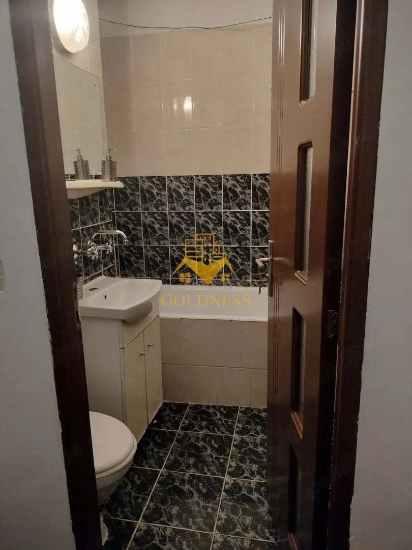 Descriere miniatură 5