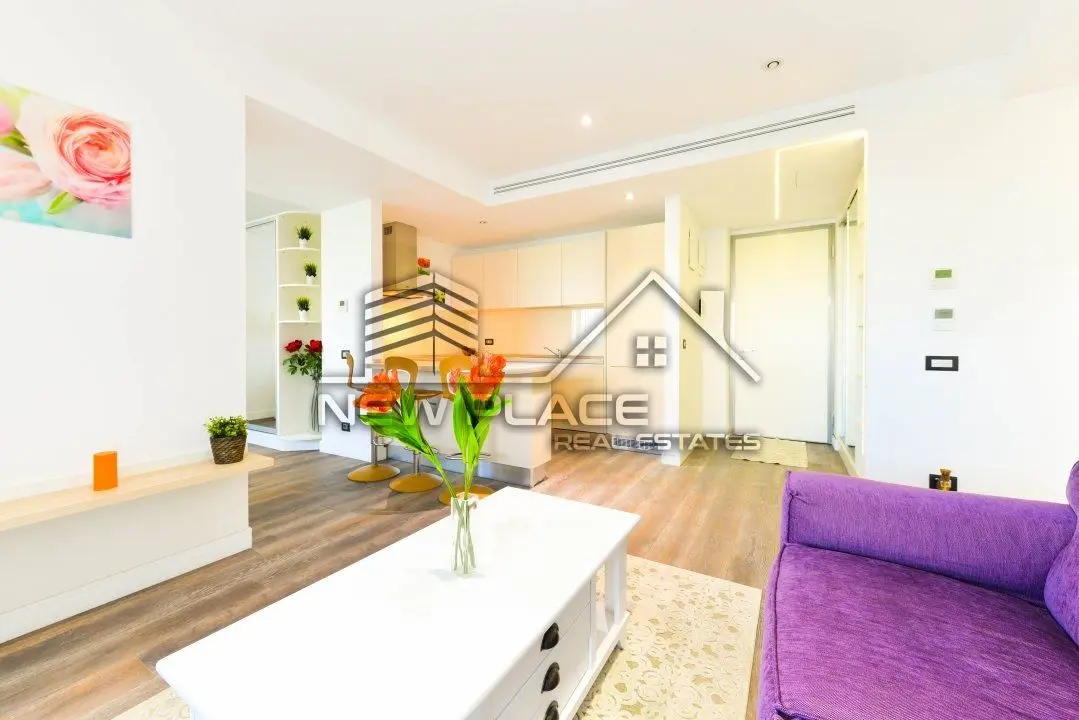 Cortina Residence | Vedere curtea interioara | Parcare inclusa