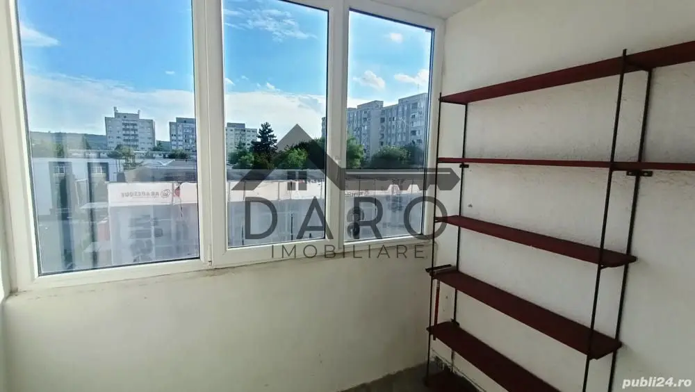 Descriere miniatură 6