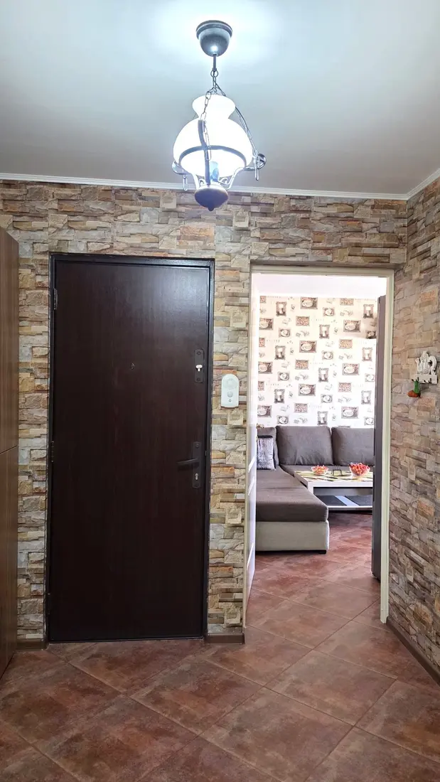 Descriere miniatură 6